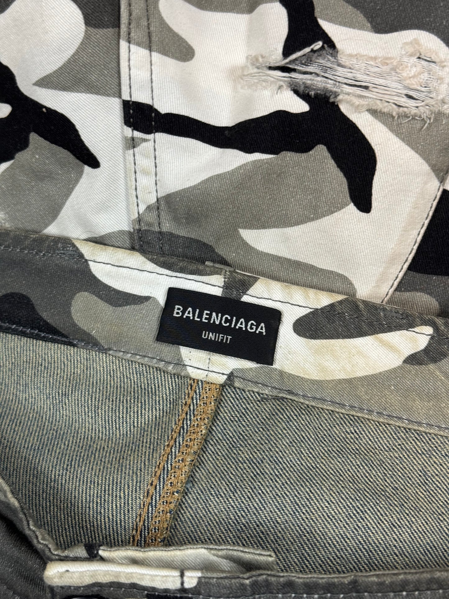 FW21 Balenciaga “Trompe Loeil” Snow Camo Shorts