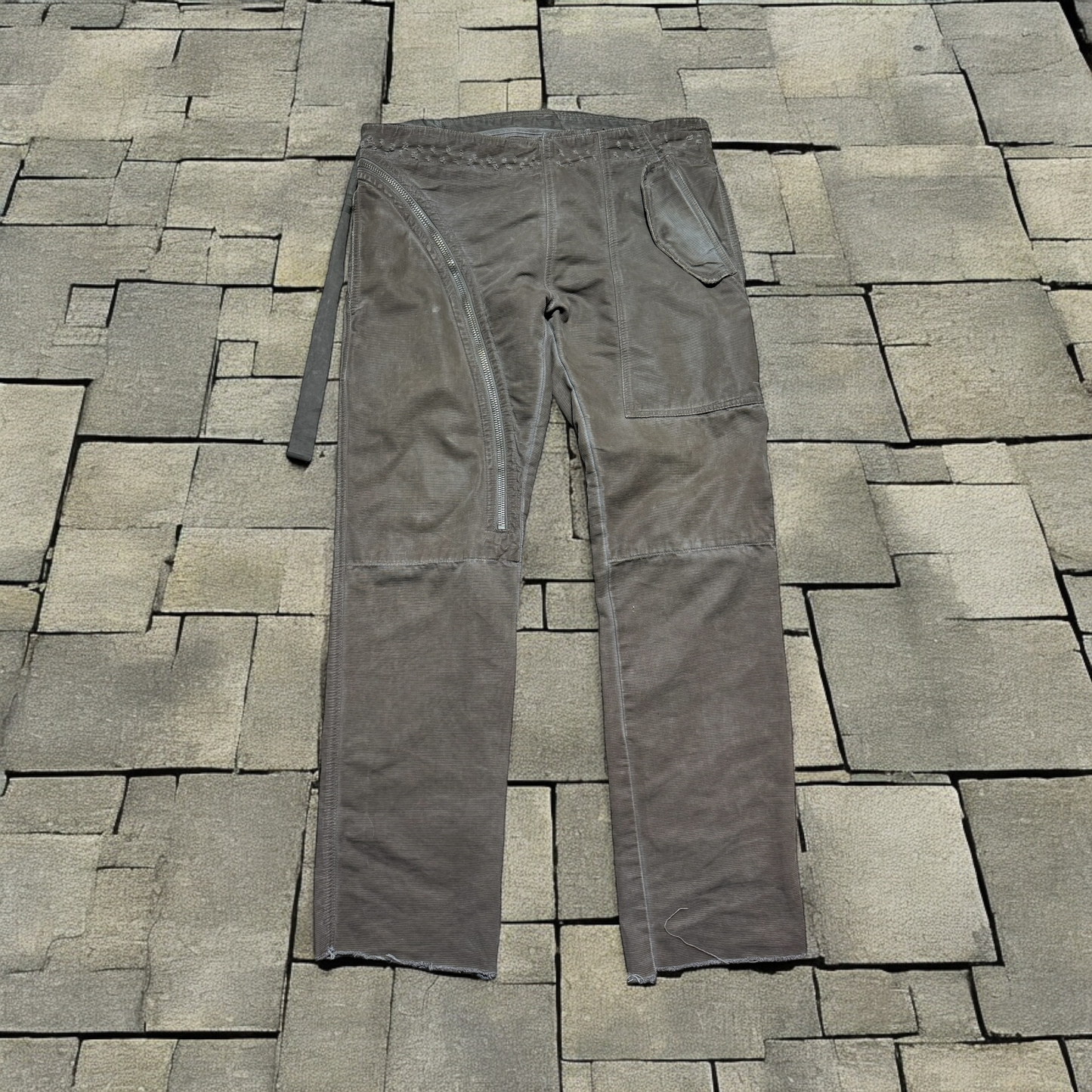 SS09 Rick Owens “Strutter” Grosgrain Aircuts