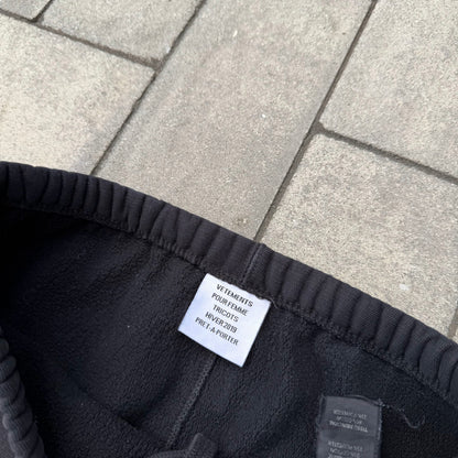 AW18 Vetements Black Spellout Sweatpants