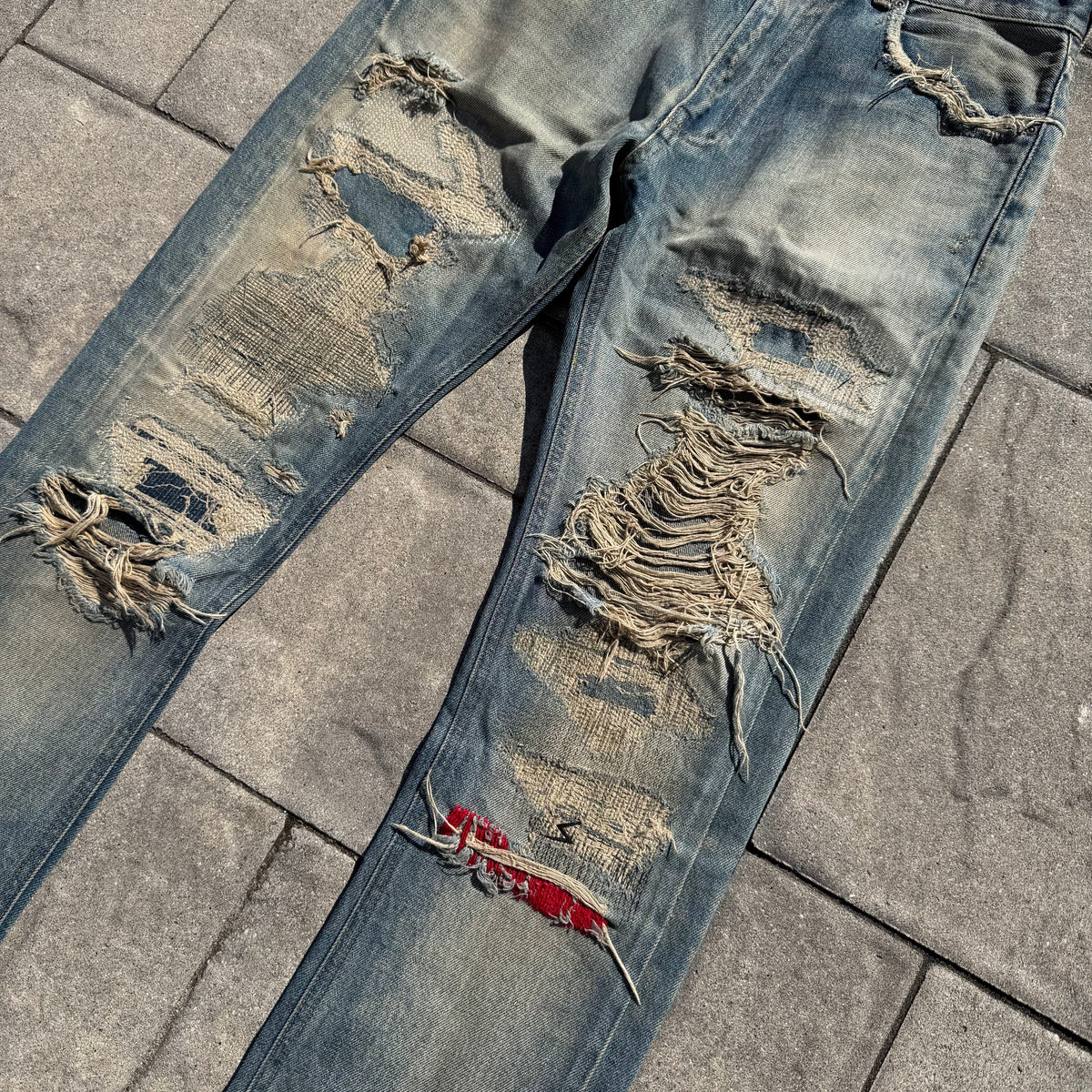 AW04 Undercover Red Yarn 68 Denim