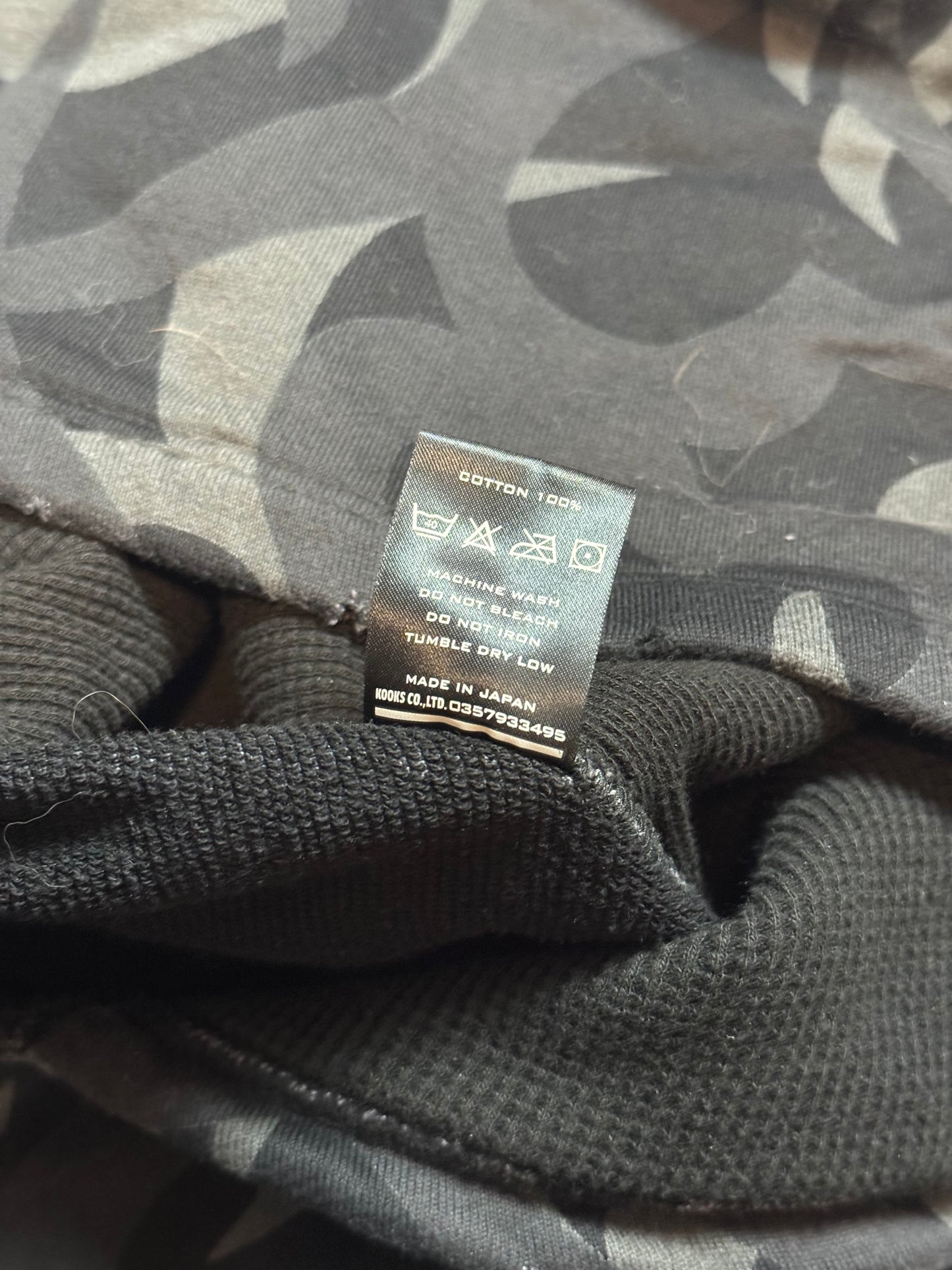 AW04 Number Nine Black Tribal Zip