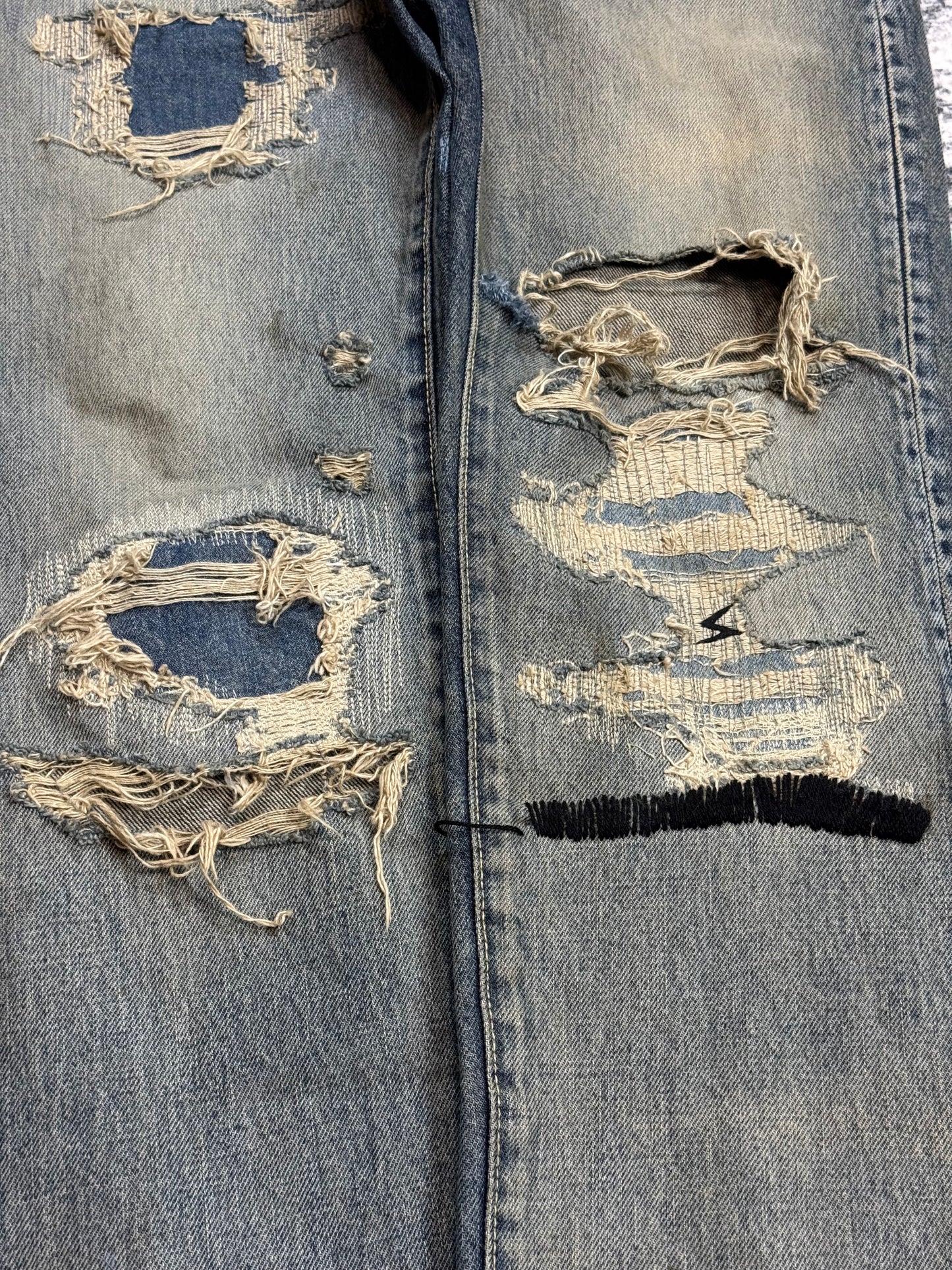 SS10 Undercover Black Yarn 68 Denim