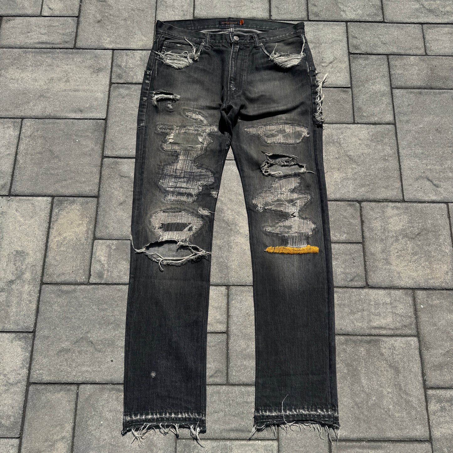 AW04 Undercover Yellow Yarn 64 Denim