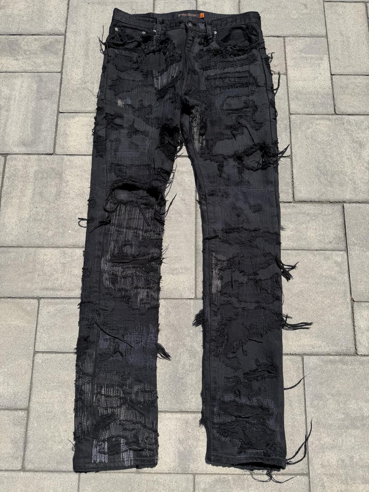 AW05 Undercover Black 85 Denim