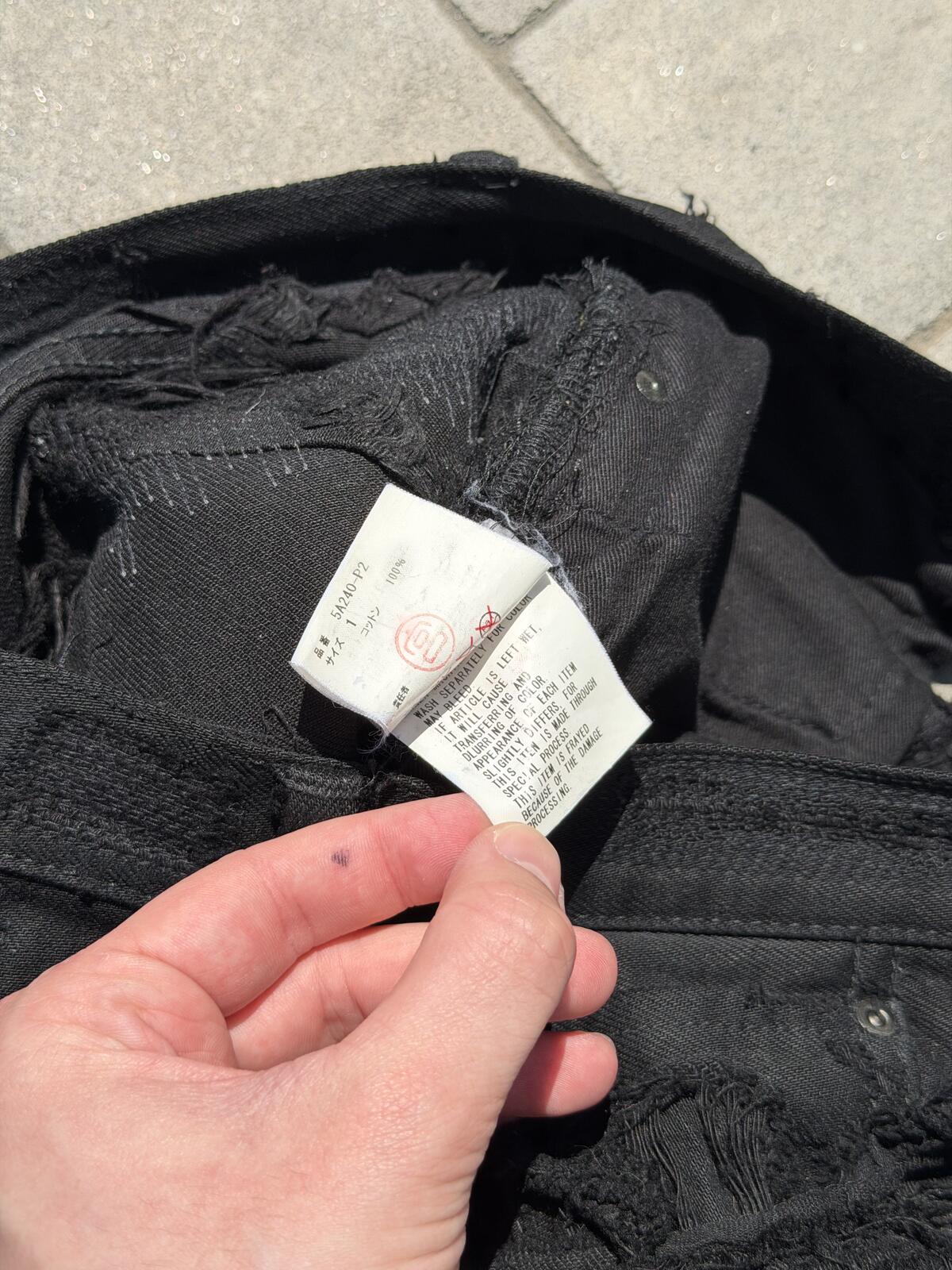 AW05 Undercover Black 85 Denim