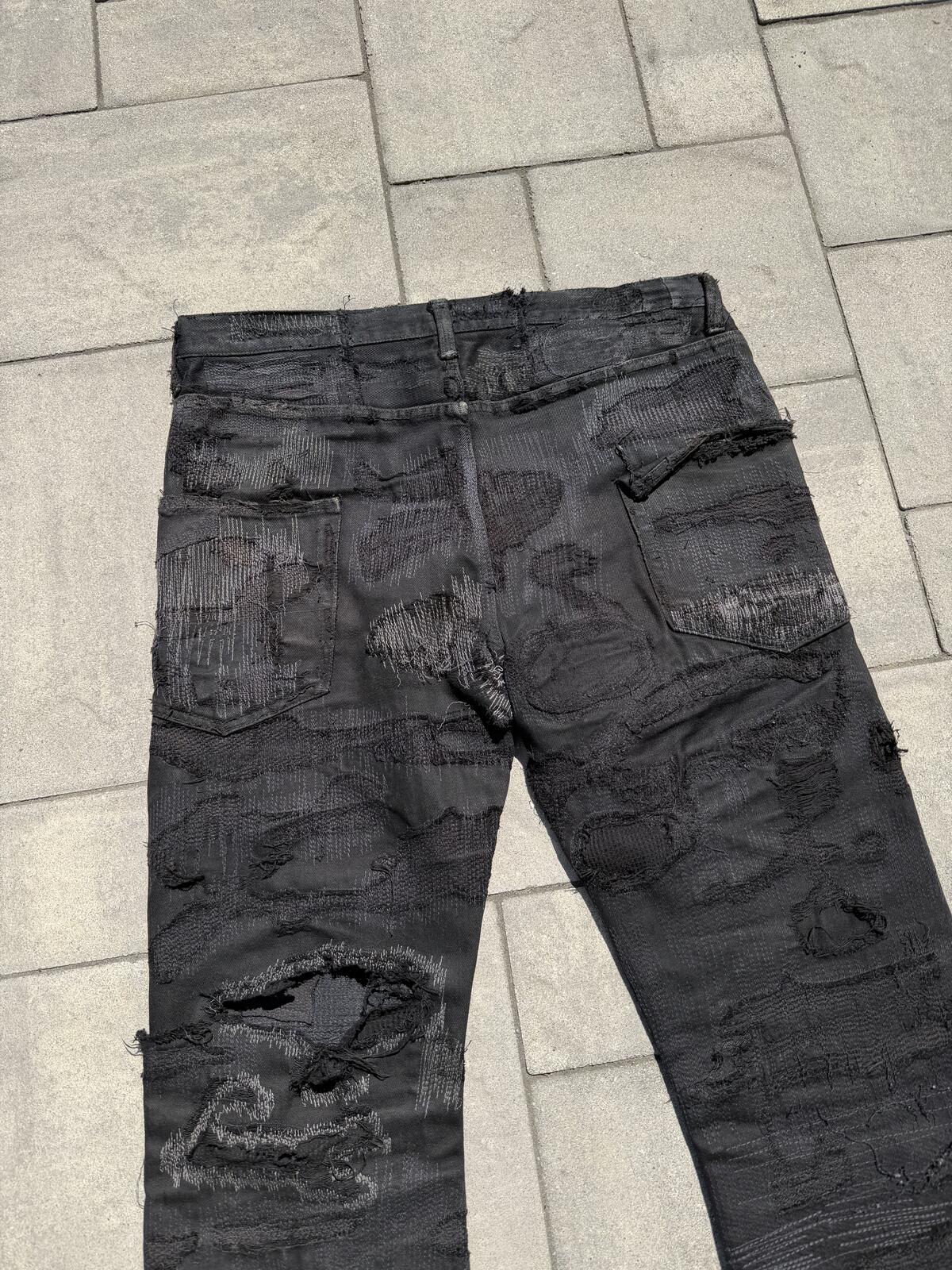 AW05 Undercover Black 85 Denim