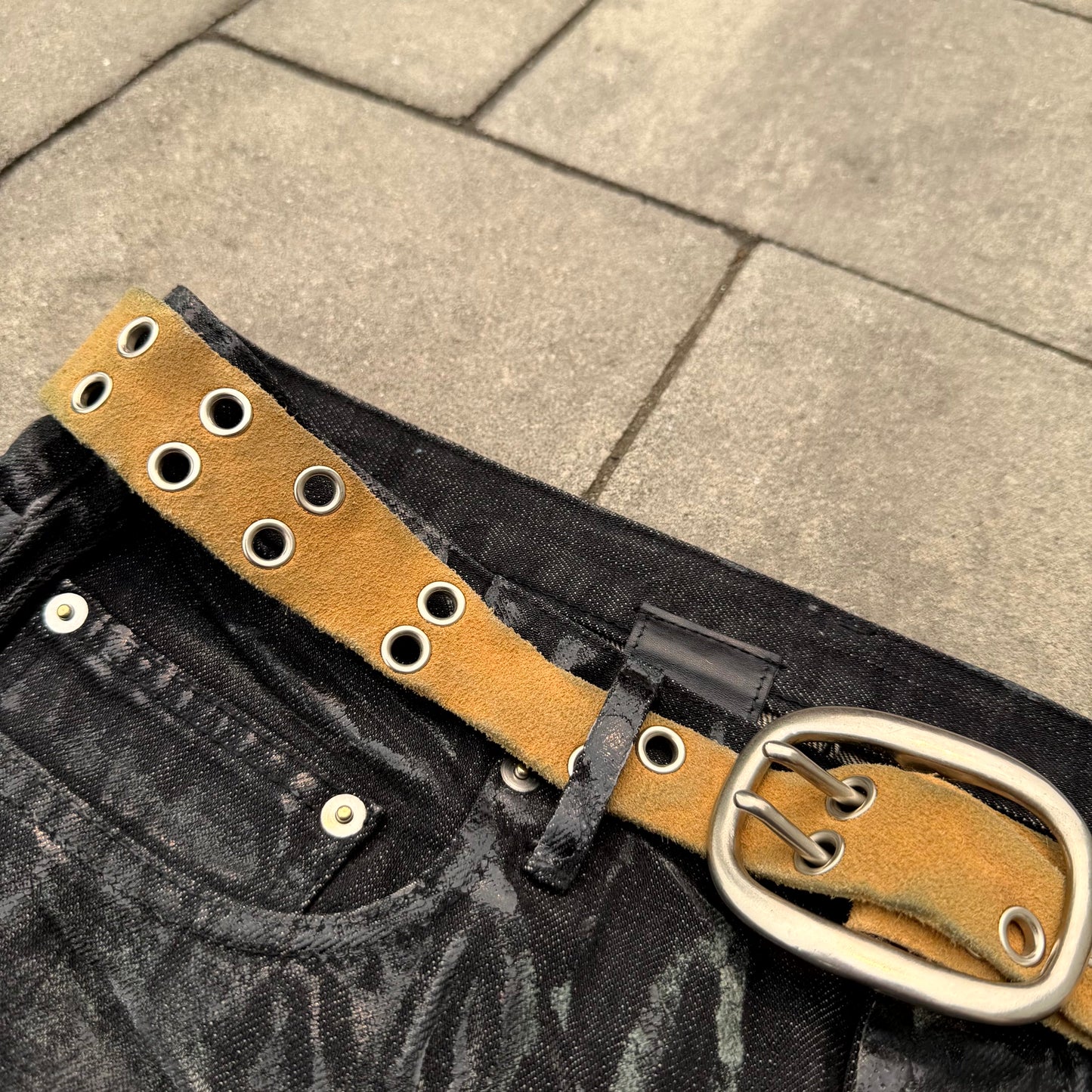 SS04 Undercover Languid Distorted Eyelet Belt