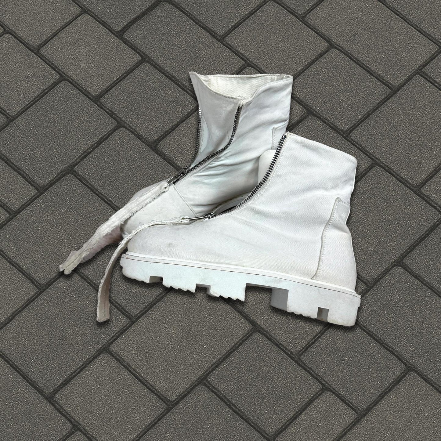 Rick Owens DRKSHDW White Front Zip Megatooth Boots