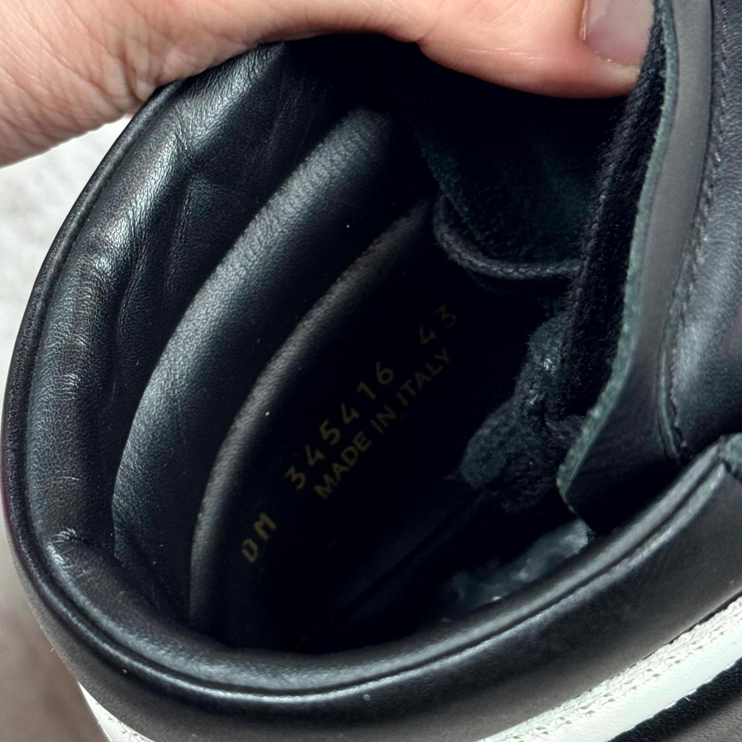 Saint Laurent Paris Black SL/10H Sneakers