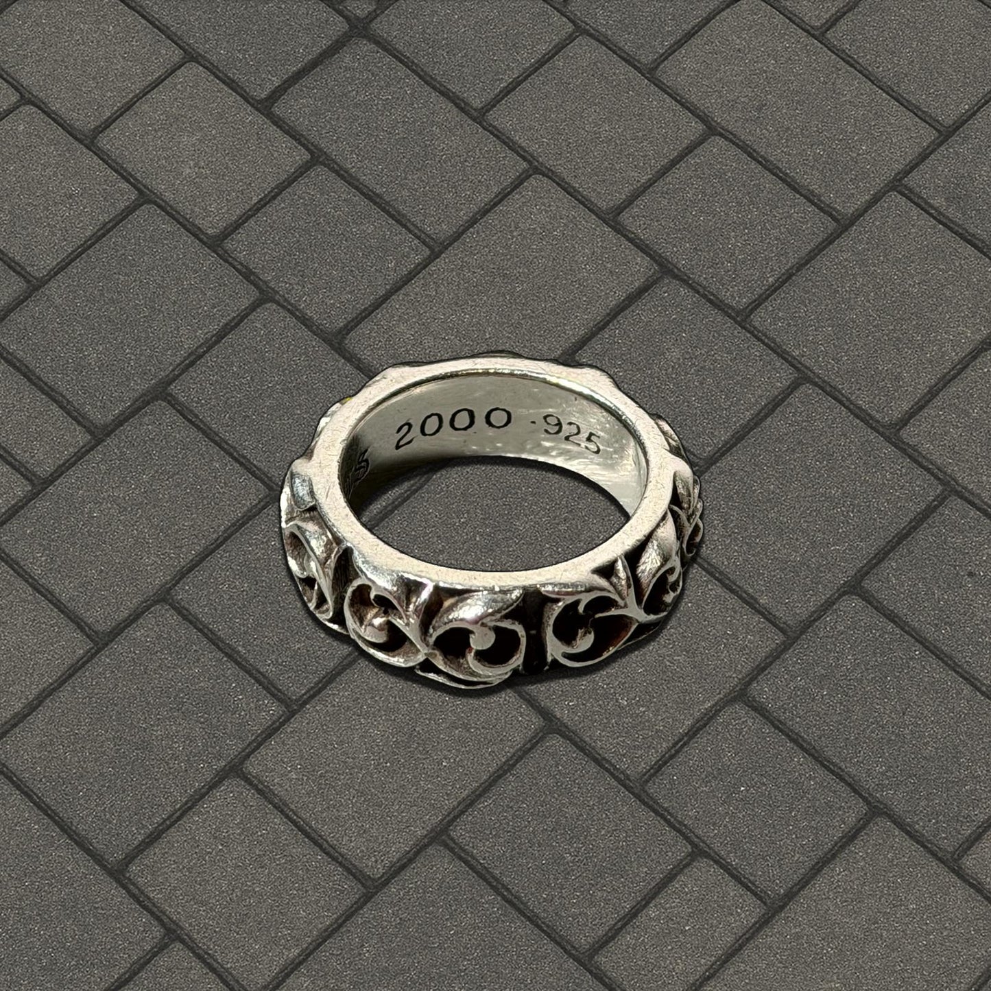 Chrome Hearts Eternity Vine Ring